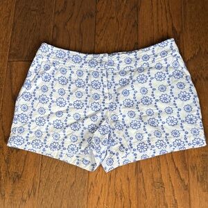 Vineyard Vines Floral Blue and White Women's Shorts